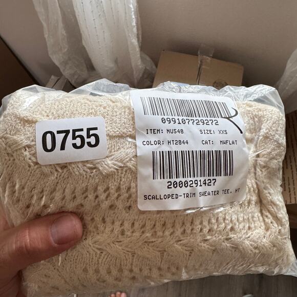 Madewell Scalloped-Trim Sweater Tee Sz 2XS Sand Crewneck Crop Open Knit Pullover - Picture 9 of 9